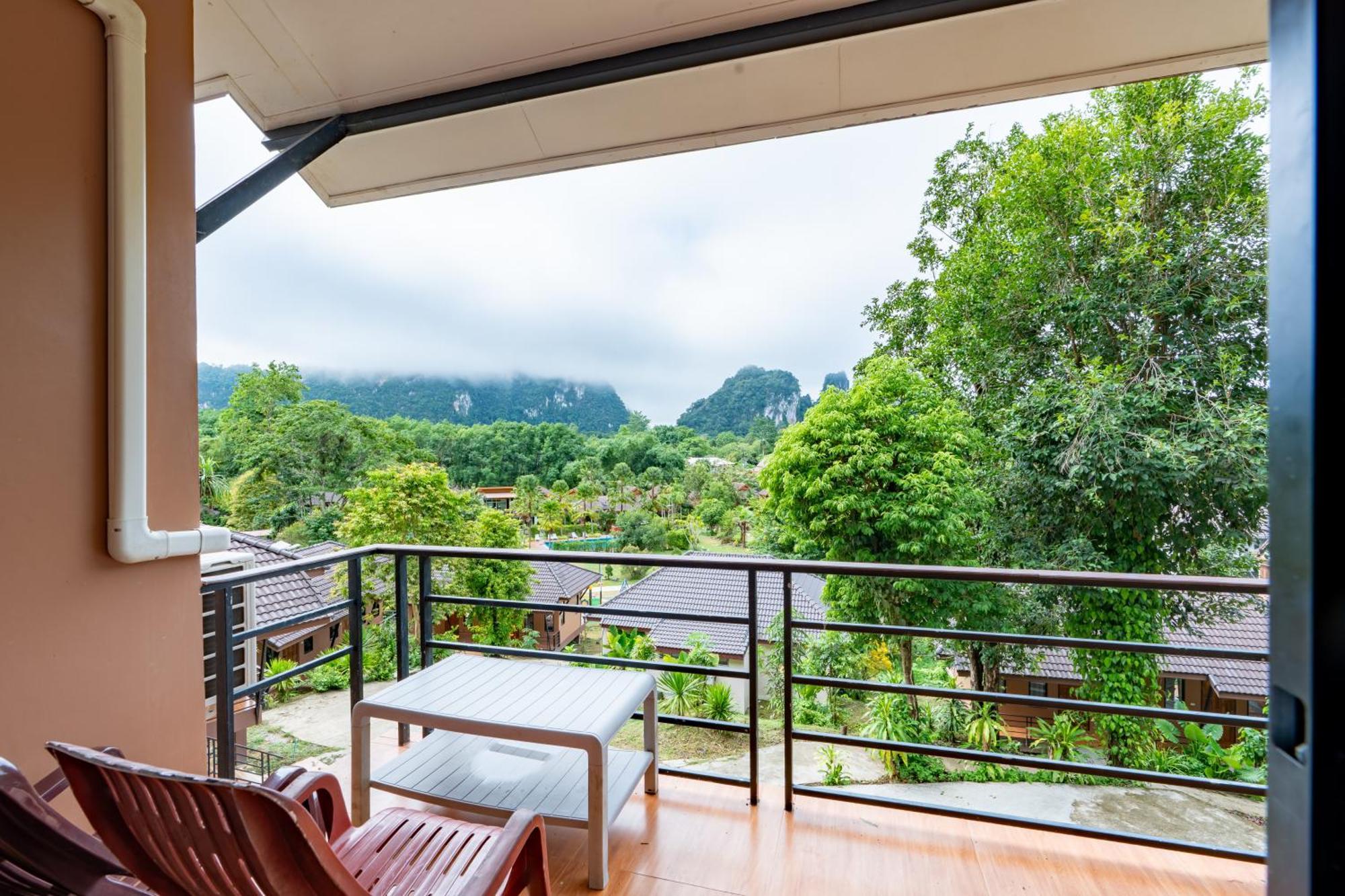 Resort Khaosok Rainforest 3*