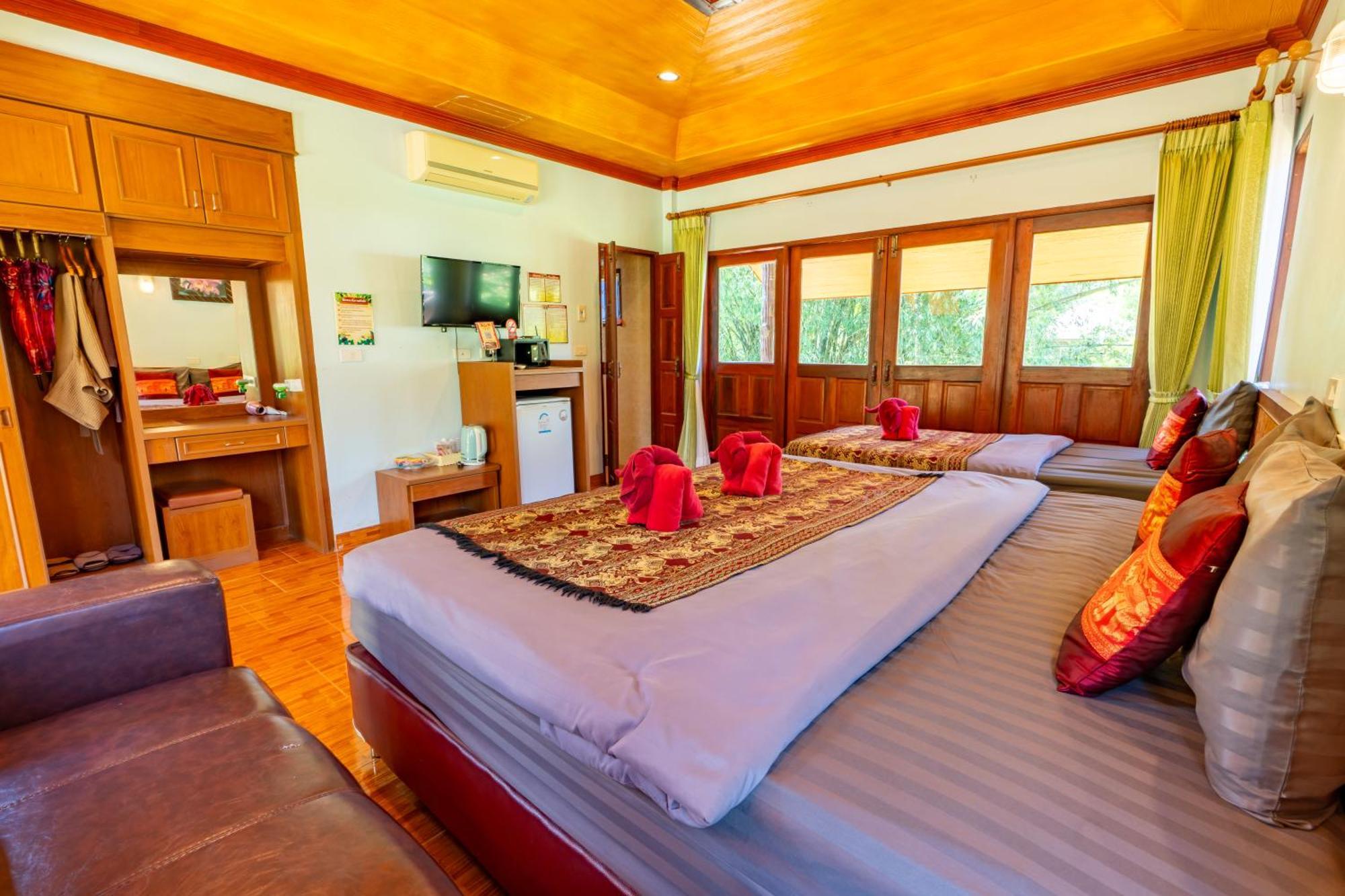 Khaosok Rainforest Resort