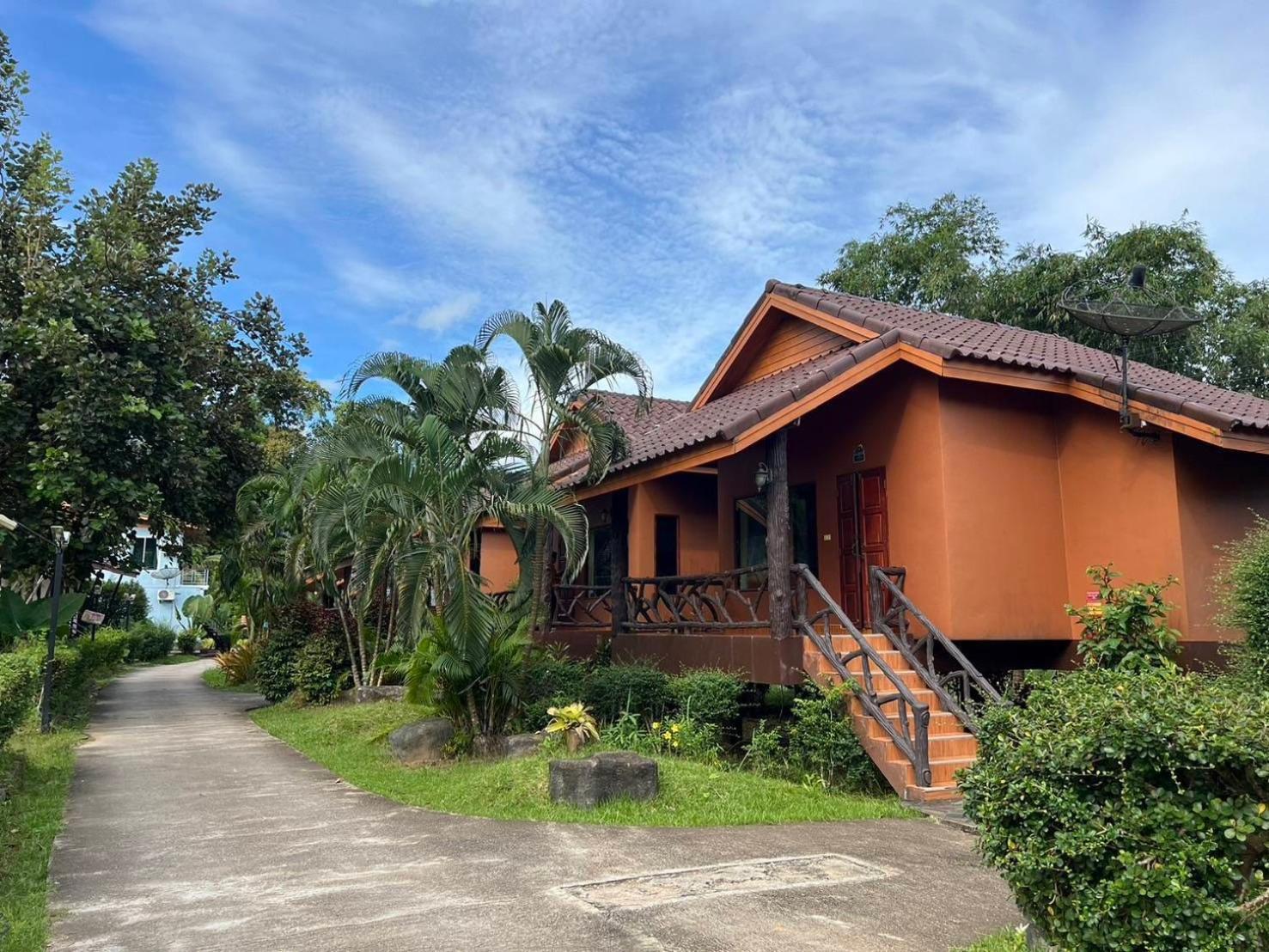 Khaosok Rainforest 3*